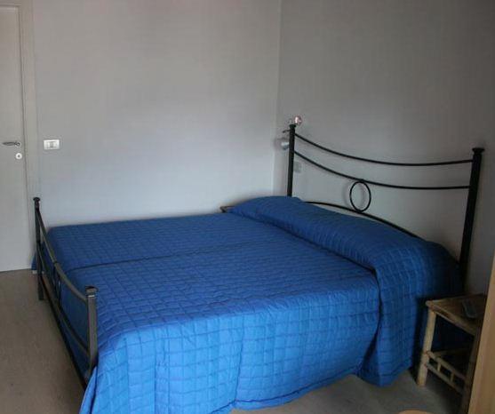 B&B Gardumo Ronzo-Chienis Ruang foto